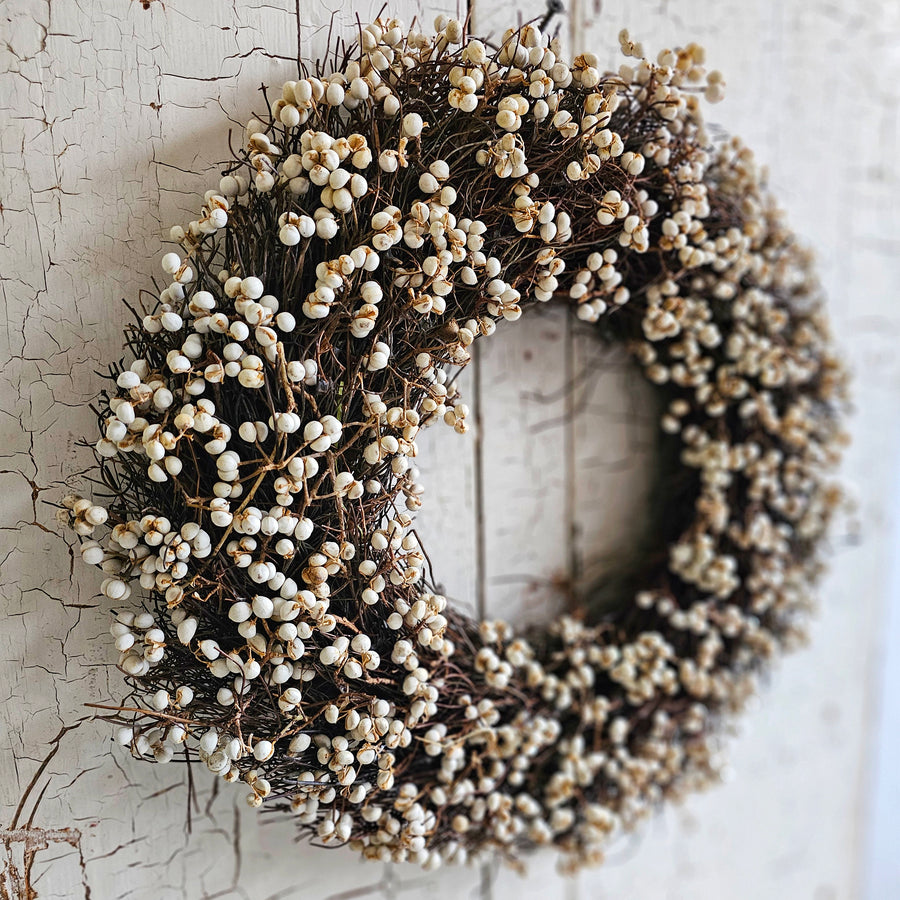 18 inch Tallowberry Wreath