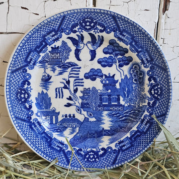 Vintage Japan Blue Willow Plate