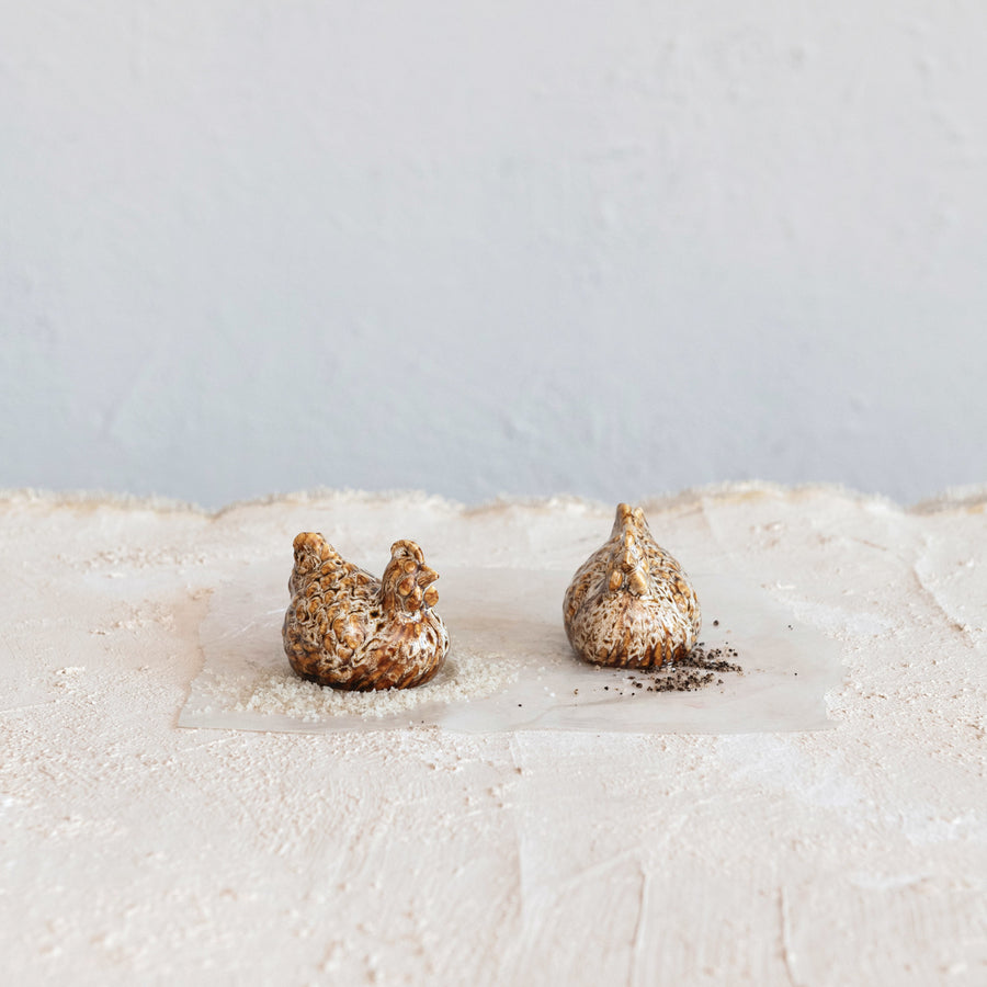 Stoneware Hen Salt & Pepper Shakers